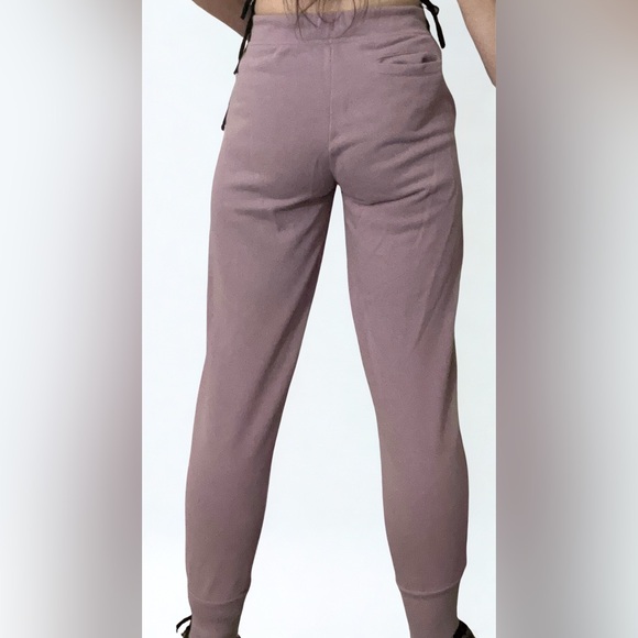 Fila Women's Jogger Pants - Light Purple - Picture 3 of 3